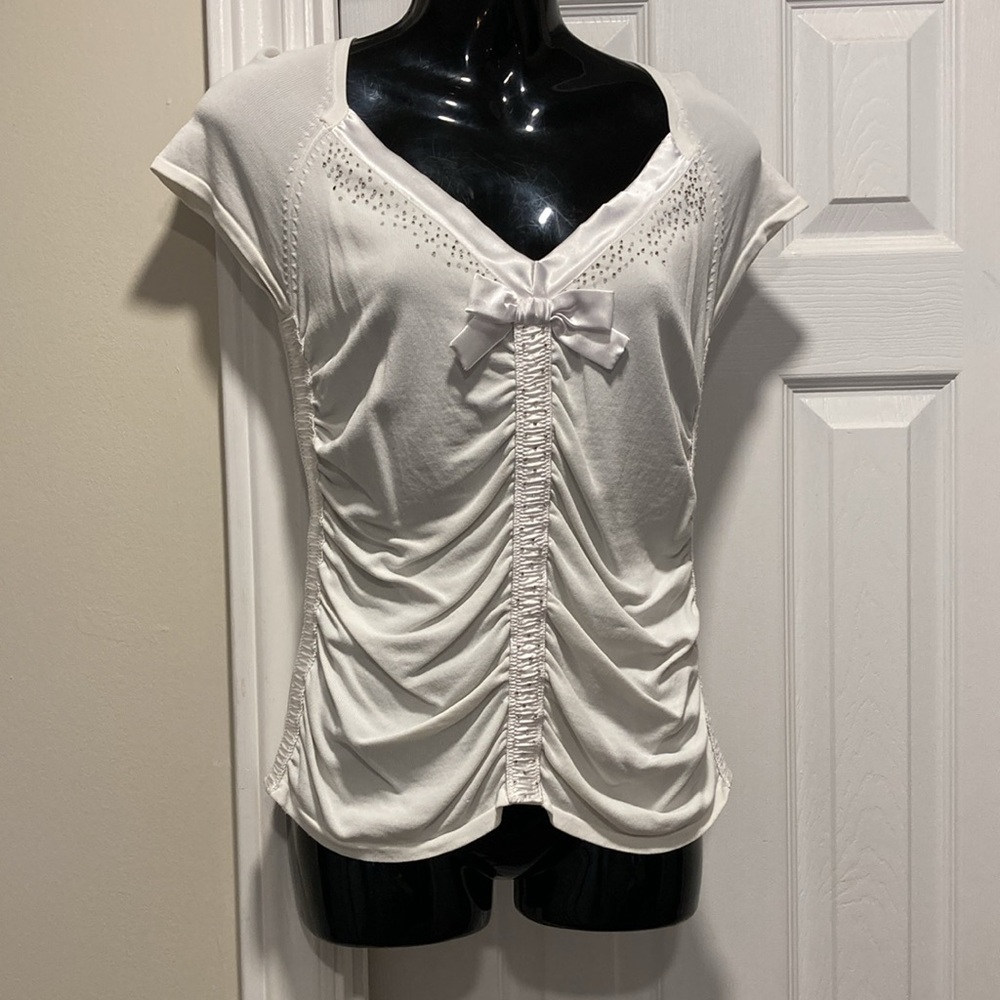 Cartise White Cap Sleeve Bow Accent Ruched Beaded Top - Sz M